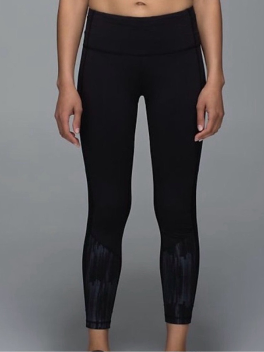 EUC Lululemon All You Need Tights
High Rise Women's Size 6